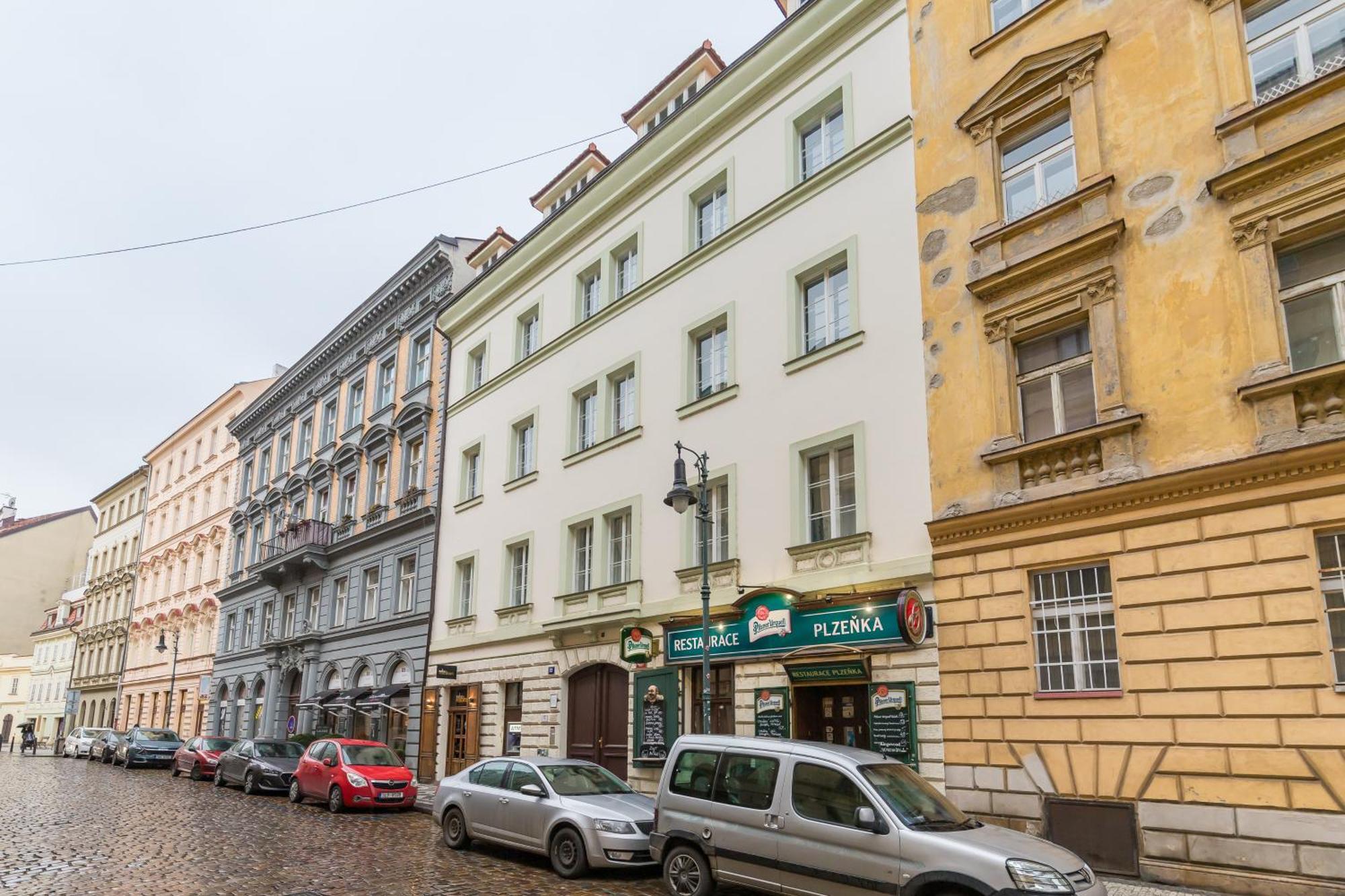 Selin Apartments, Prague